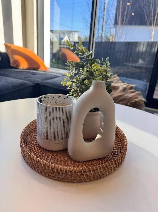 Cbd Luxury Parkside Living 2 Bedroom With Parking Christchurch Eksteriør billede