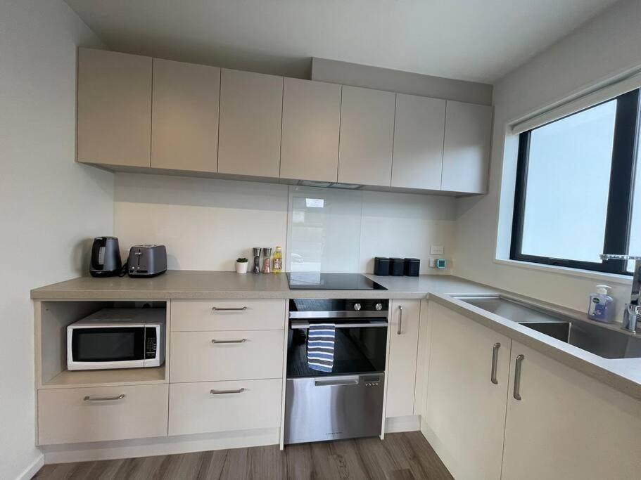 Cbd Luxury Parkside Living 2 Bedroom With Parking Christchurch Eksteriør billede