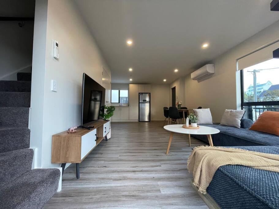 Cbd Luxury Parkside Living 2 Bedroom With Parking Christchurch Eksteriør billede