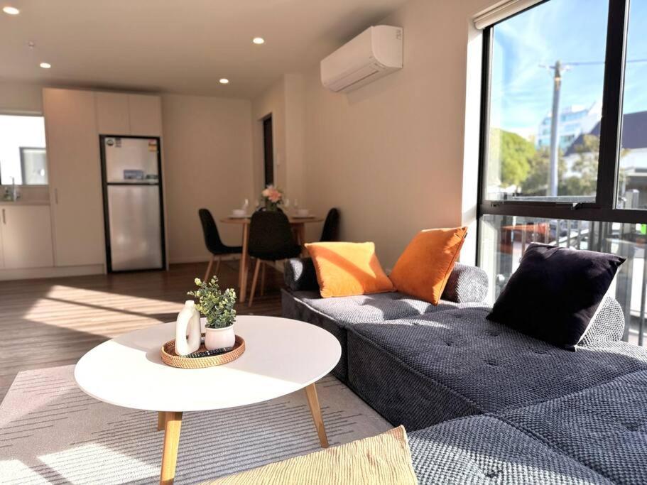 Cbd Luxury Parkside Living 2 Bedroom With Parking Christchurch Eksteriør billede